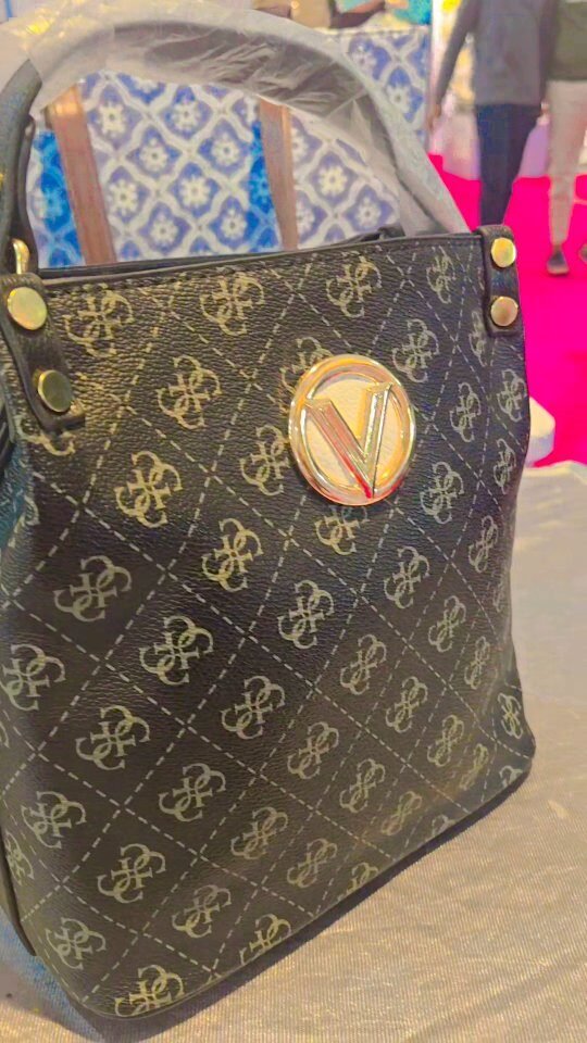 Instagram post from vandini.ltd. This post is in position 5.